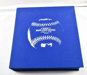 lot 42 image: The Official Major League Baseball Opus