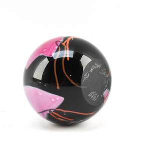 lot 120 image: Handmade Art Glass Paperweight