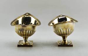 lot 169 image: Pair of Pedestaled Metal Dishes