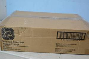 Box of SimplySoft Makeup Remover Wipes 2-Pack (12 per case)