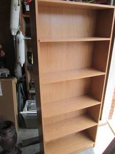 lot 179 image: Tall covered wood multi-tier bookca...