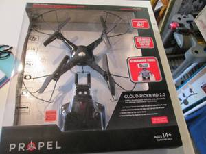 lot 100 image: Propel cloud rider HD 2.0 2.4ghz qu...