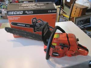 lot 99 image: Echo gas powered chainsaw with orig...