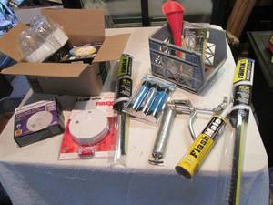 lot 39 image: Hone improvement tools and supplies...