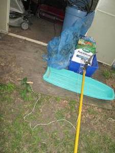 lot 65 image: Manual style tree cutting pole saw,...