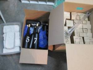 lot 75 image: 3 Boxes of assorted vases...