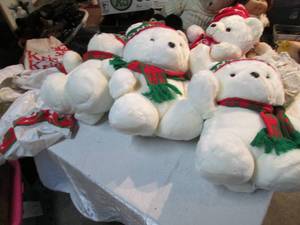 lot 79 image: Santa Bears, cabbage patch and more...