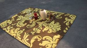 lot 253 image: 5ftx7ft decorative area rug with as...