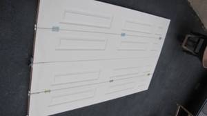 lot 269 image: 4-panel indoor accordian style clos...