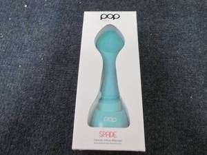 Pop Sonic Spade Cleansing & Exfolia...