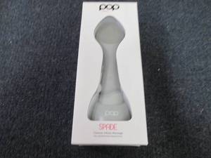 Pop Sonic Spade Cleansing & Exfolia...