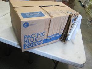 Damaged Case 4000 ct Pacific Blue M...