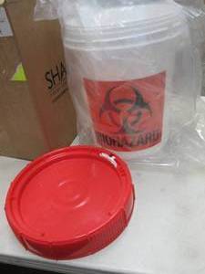 5 Gallon Biohazard Bucket with Lid...