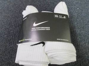 6 pair Nike Cushioned Crew Socks si...