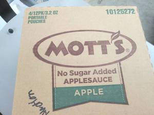 4- 12(3.2 oz) pks Motts Applesauce...