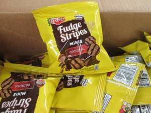 Case of 130- 1 oz pks Keebler Fudge...