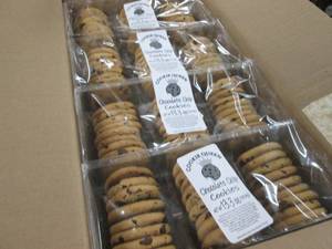 Case of 324 Sysco Cookie Queen Choc...