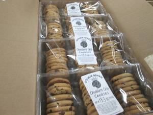Case of 324 Sysco Cookie Queen Choc...