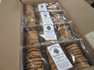 Case of 324 Sysco Cookie Queen Choc...
