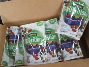 8- 5.5 oz Planters NUTrition Mix...
