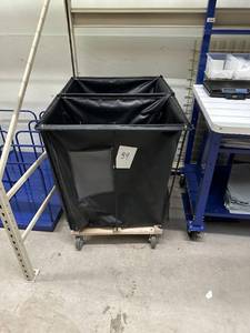 lot 39 image: Royal double bin 40x30x33