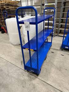 lot 57 image: Blue Uboat 5x60x16 wShelves