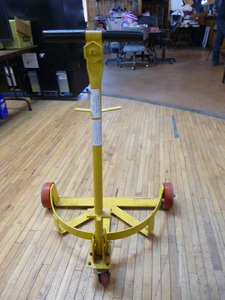 lot 39 image: Vestil Low Profile Drum Caddy