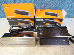 lot 44 image: 2 Link2Home Horizontal Pop-Up Sockets