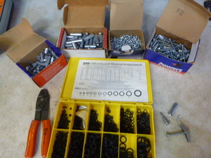lot 45 image: Miscellaneous ToolsHardware