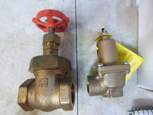 lot 47 image: Gate Valve and Pressure Relief Valve