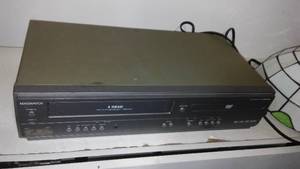 Magnavox DVD Vhs Combo Player.
