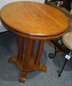 Vintage Oak Occasional Table.