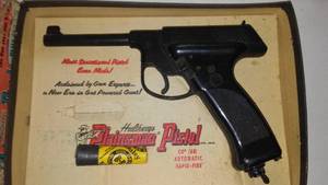 Healthways Plainsman Vintage Pistol.
