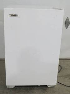 lot 10 image: Haier Upright Freezer - Model HUM046EB