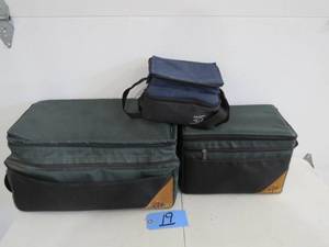 lot 19 image: 3 Piece of Assorted Collapsible Coolers