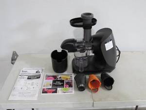 lot 58 image: Ninja Cold Press Juicer Pro
