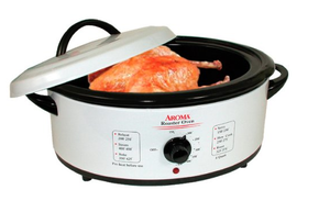 lot 48 image: New Aroma 8 Quart Roaster Oven - Model - ART-808