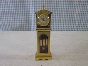 (CNTR) Elgin Mini Grandfather Clock...
