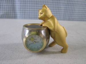 (CNTR) Elgin Mini CatFishbowl Cloc...