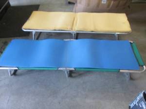 (CS) 2 Aluminum Frame Folding Cots...
