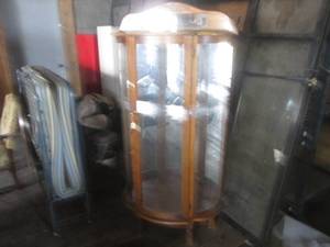 (HWG) Wood Curio Cabinet with Glass...
