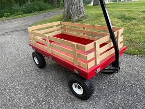lot 114 image: Large Wooden Wagon with Removable Wooden Sides