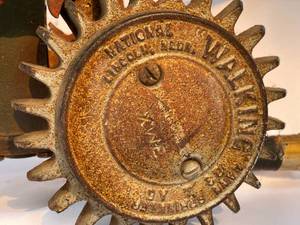 lot 119 image: Vintage National Walking Lawn Sprinkler