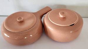 lot 46 image: Pair of Russell Wright Covered Casseroles