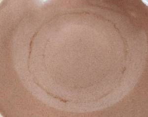 lot 47 image: Vintage Russel Wright Covered Casserole in Iroquois Pink