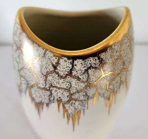 lot 49 image: Uniquely Painted Vintage Vase