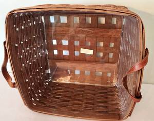 lot 58 image: Large Longaberger Wash Day Basket