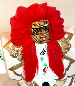 lot 92 image: Hamilton Collection Limited Edition The Noh Theater Hakata Doll Collection Shakkyo Figurine
