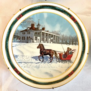 lot 161 image: 6 Collectors Plates by Royal Windsor