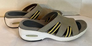 lot 164 image: Cole Haan Air Catamaran Sandals